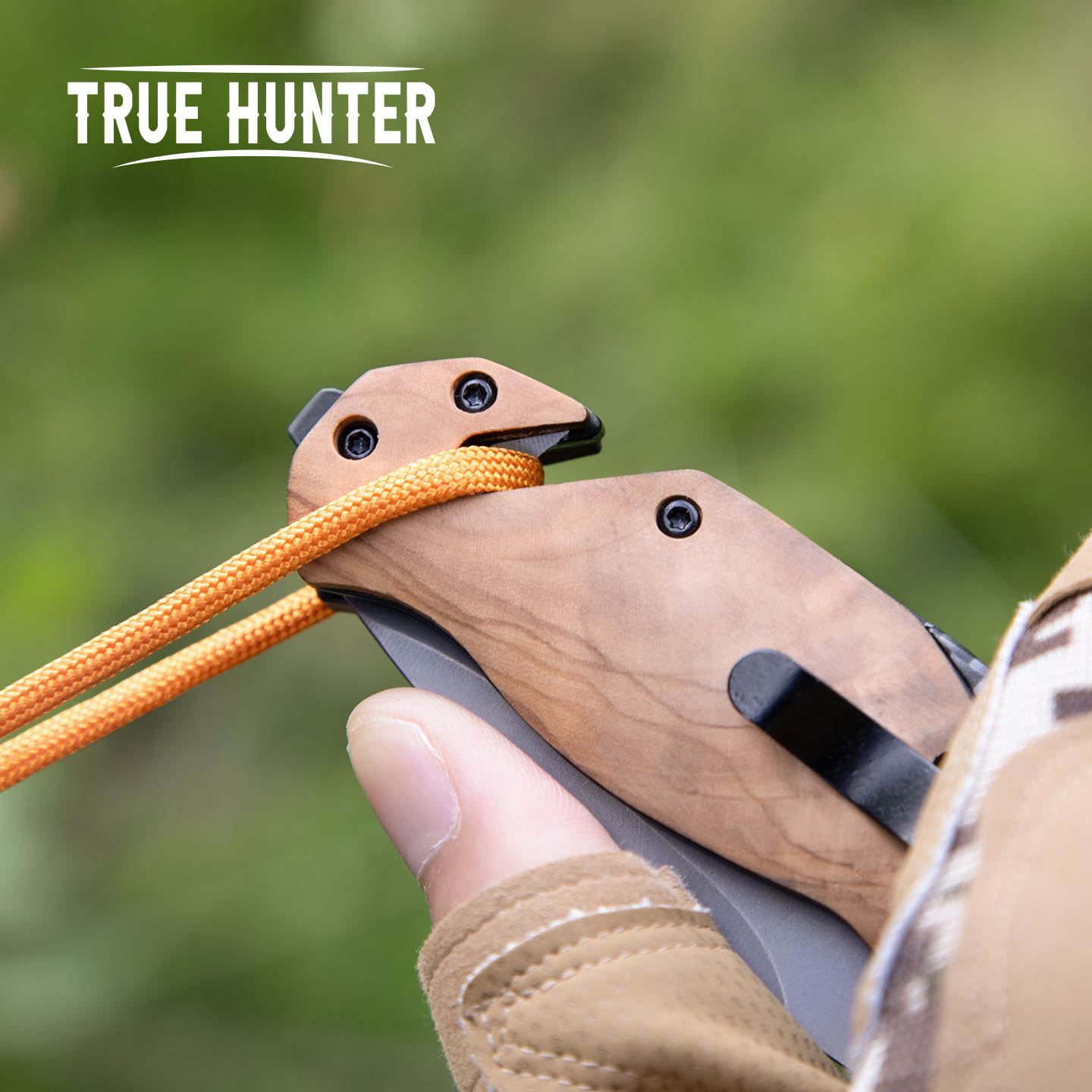 True Hunter Folding Olive Wood Pocket Knife